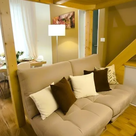 Attic Apartment, Air Conditioning, Fast Wifi Apartamento