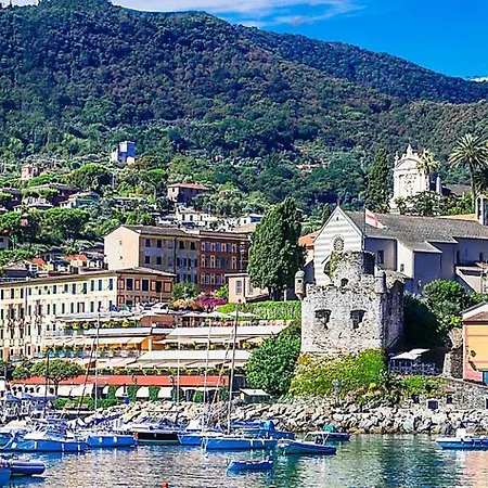 Attic Apartment, Air Conditioning, Fast Wifi Rapallo