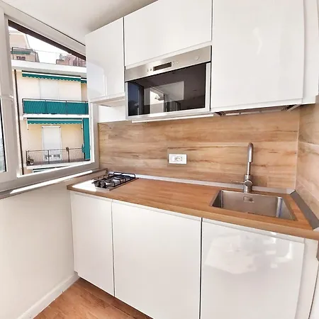 Attic Apartment, Air Conditioning, Fast Wifi Appartamento *