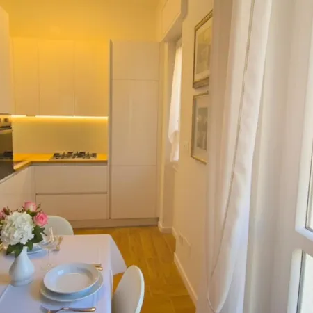 Апартаменты Attic Apartment, Air Conditioning, Fast Wifi *