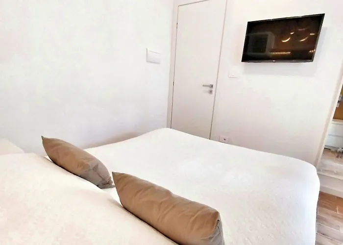 Lejlighed Attic Apartment, Air Conditioning, Fast Wifi