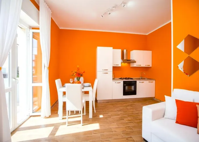 Attic Apartment, Air Conditioning, Fast Wifi