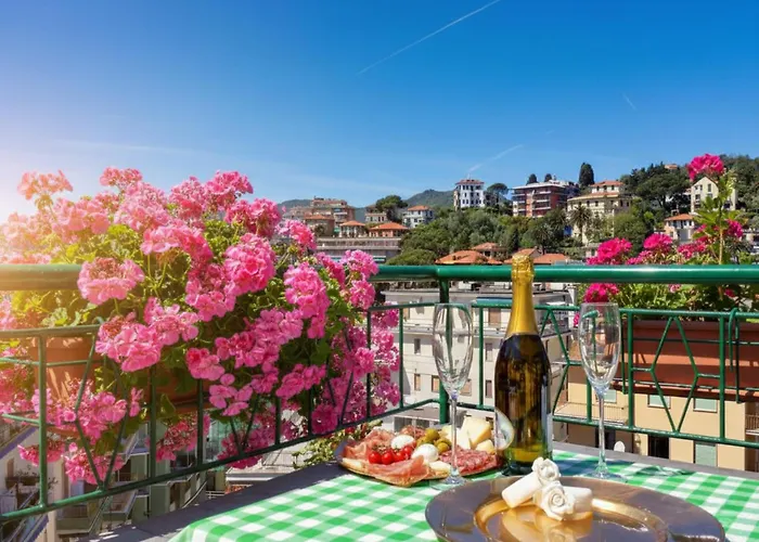 Attic Apartment, Air Conditioning, Fast Wifi Rapallo