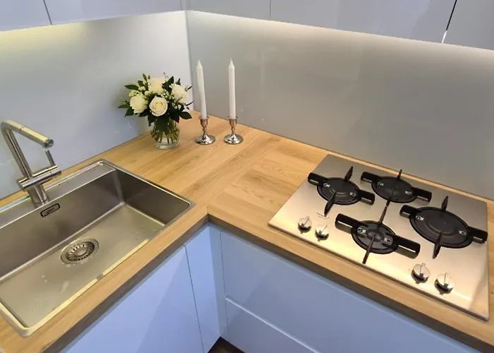 Attic Apartment, Air Conditioning, Fast Wifi * Rapallo